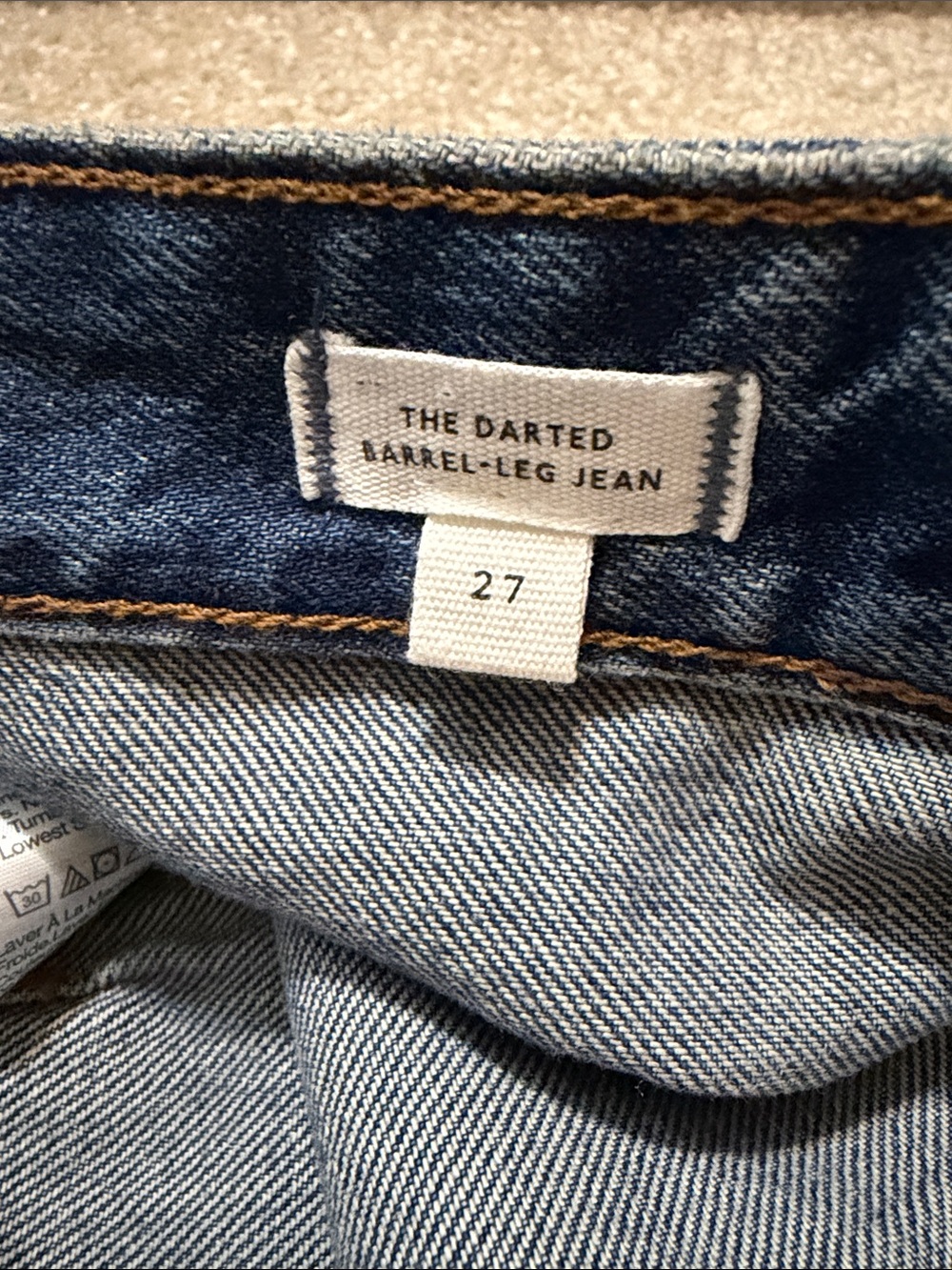Madewell Women’s Darted Barrel Denim Jeans - Picture 3 of 4